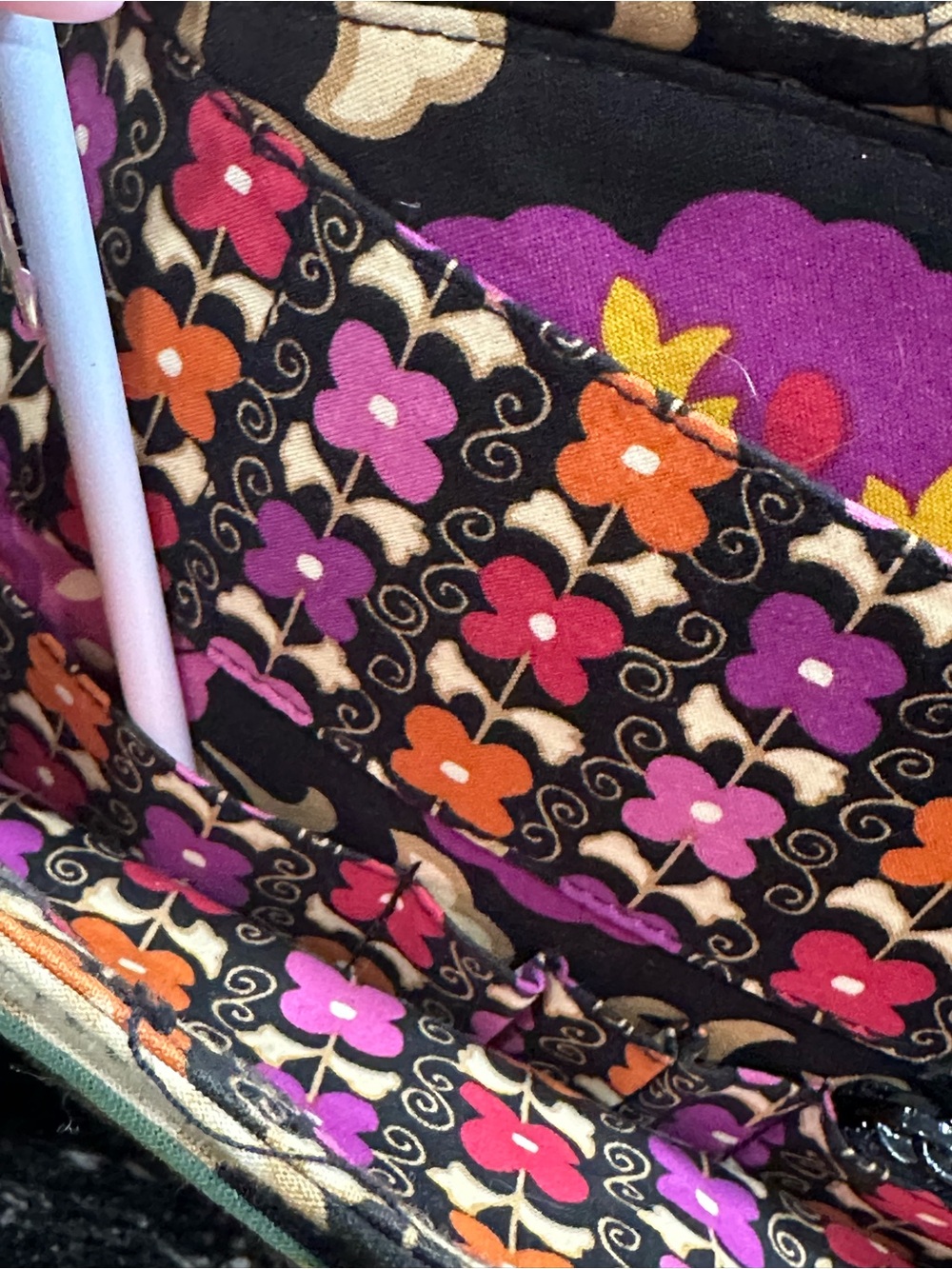 Vera Bradley Quilted Laptop Bag”Suzani” - Picture 12 of 14